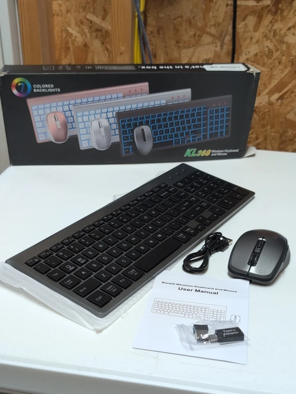 Wireless Keyboard and Mouse Combo - Gray. (95)